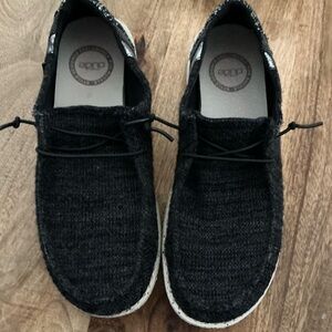 Women’s Hey Dude Wendy Black Stretch Sz. 8